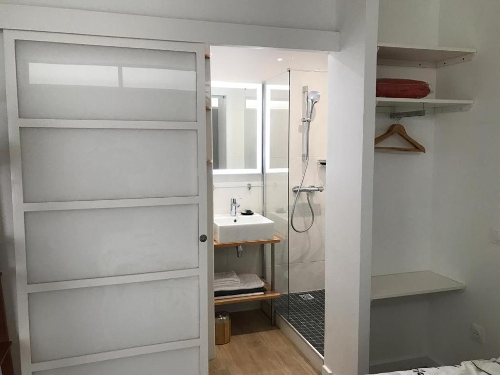 Belles Vues Apartment แซงต์-เดอนี ภายนอก รูปภาพ